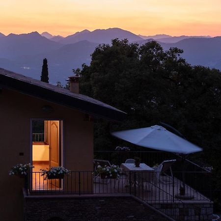 La Casetta, Appartamento Con Vista Lago E Montagne Сан Дзено ди Монтаня Екстериор снимка