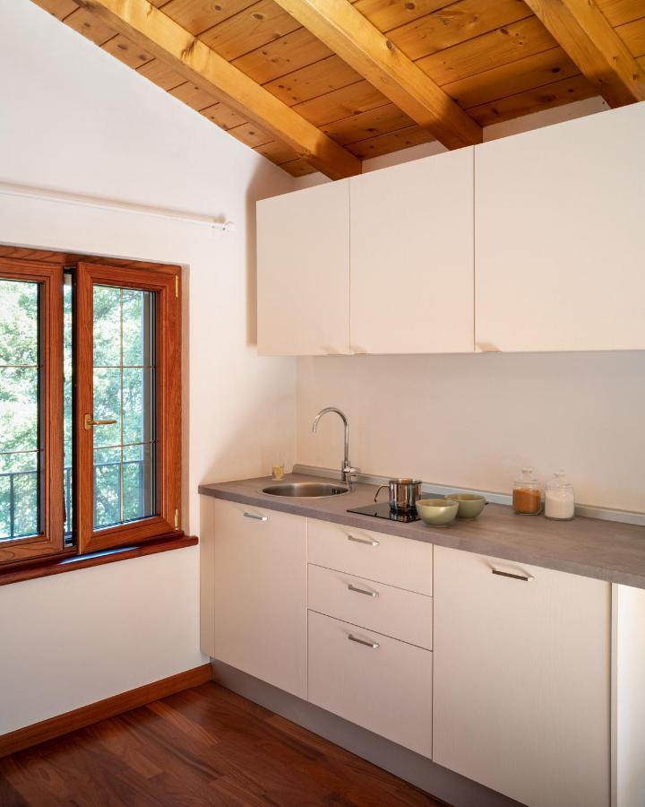 La Casetta, Appartamento Con Vista Lago E Montagne Сан Дзено ди Монтаня Екстериор снимка
